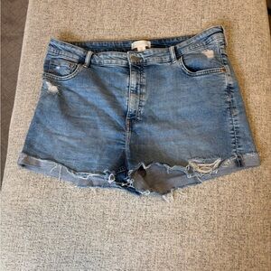 H&M Denim Shorts-size 18